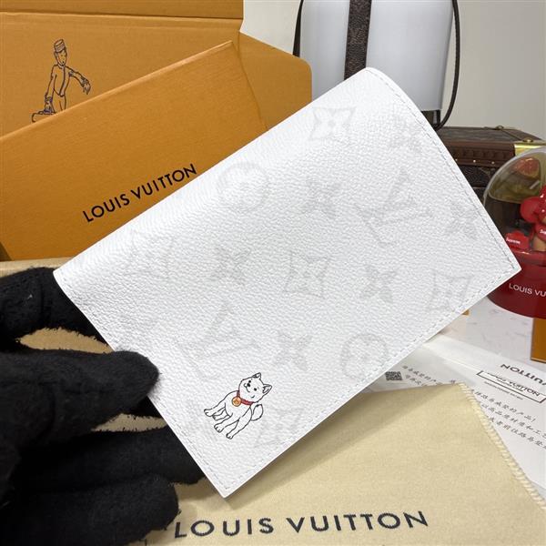 2026122105458734 270